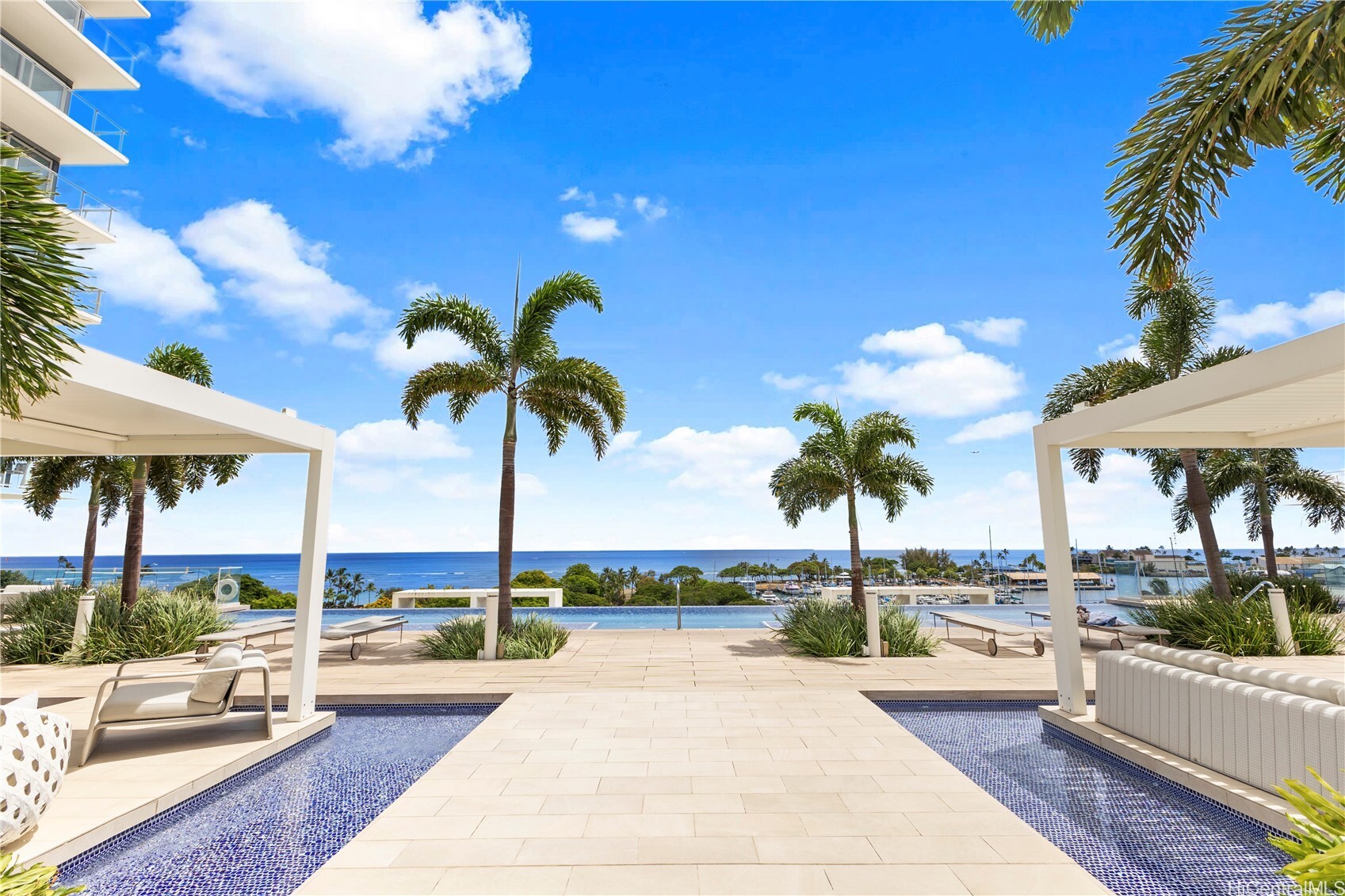 Property Photo:  1118 Ala Moana Boulevard 2502  HI 96814 