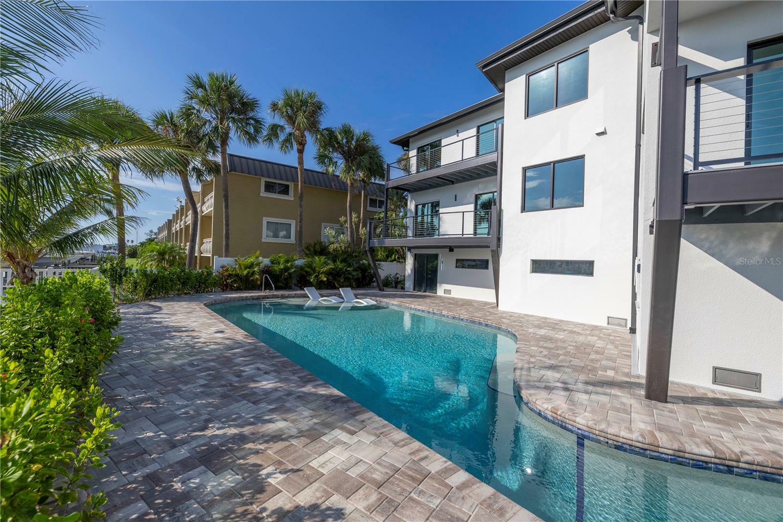 Property Photo:  12400 Capri Circle N A  FL 33706 