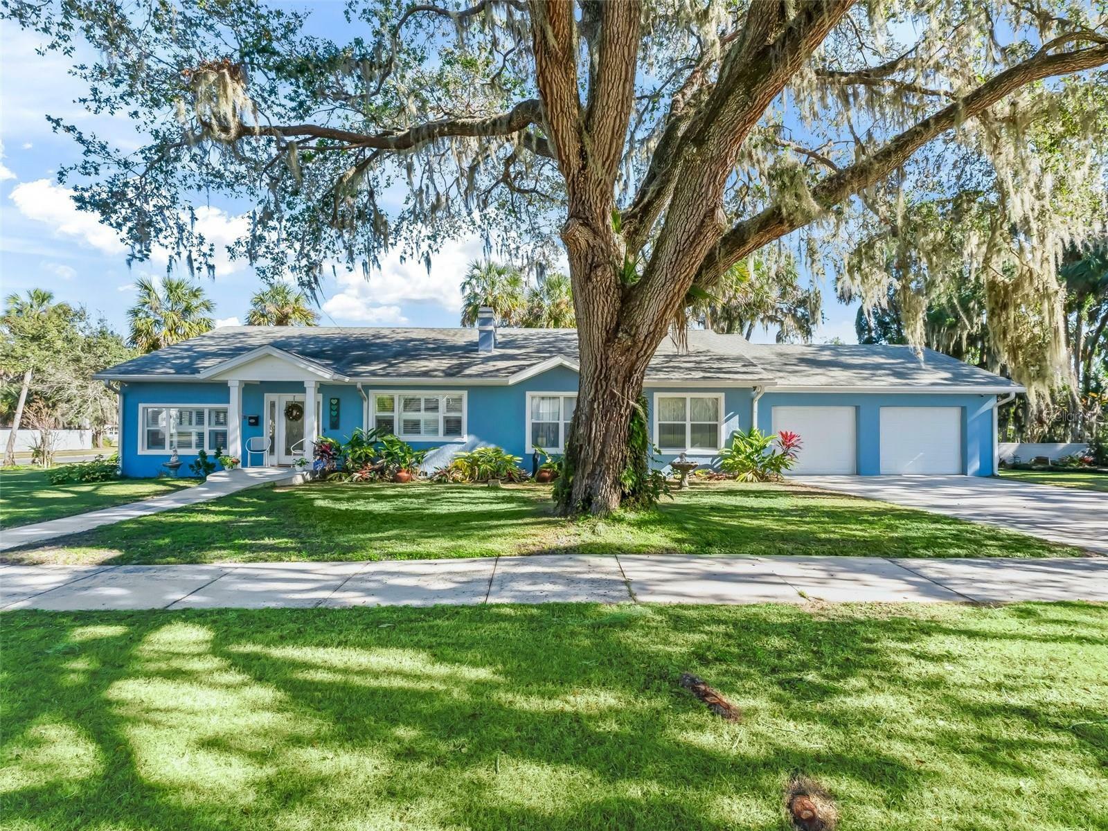 Property Photo: 1200 S 7th Street FL 34748
