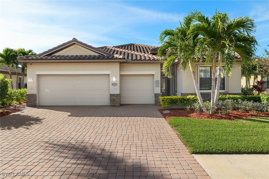 Property Photo:  3910 Treasure Cove Circle  FL 34114 