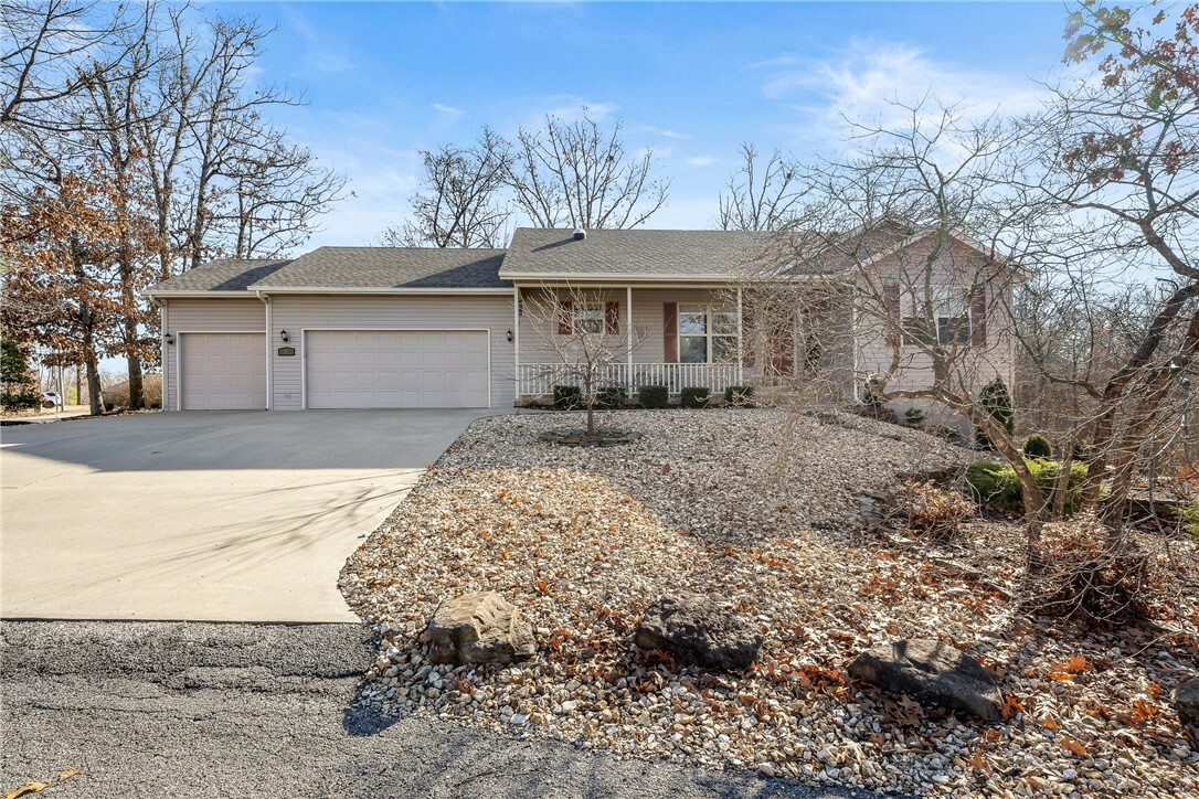 Property Photo:  1 Portland Circle  AR 72714 