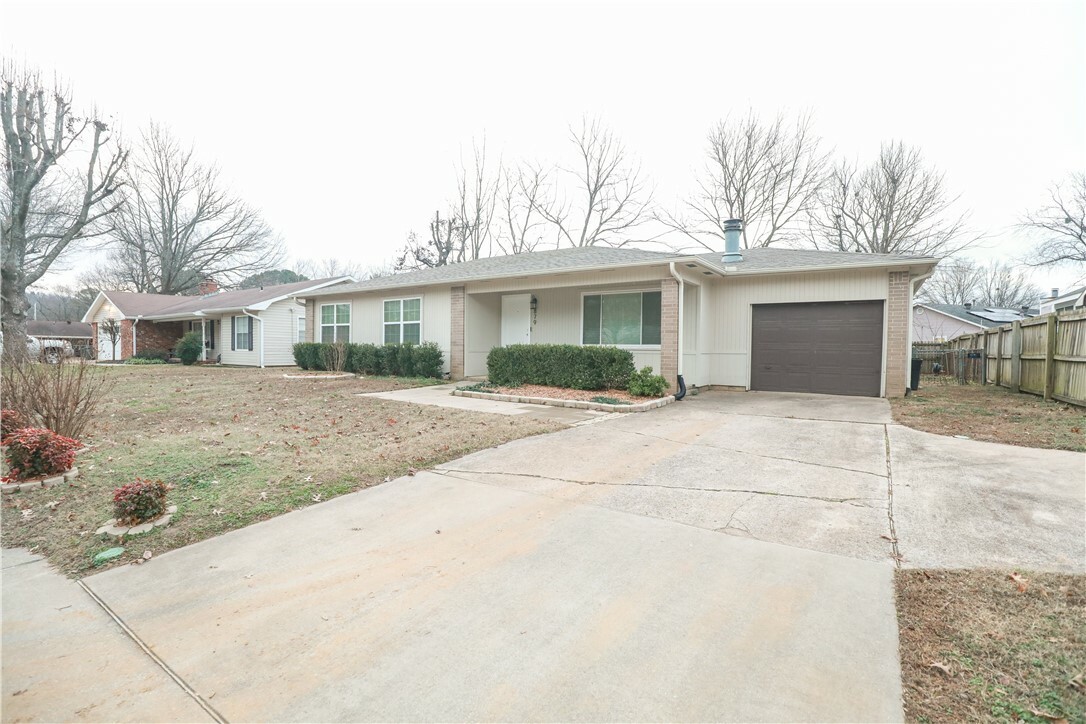 Property Photo:  879 W Eden Circle  AR 72701 