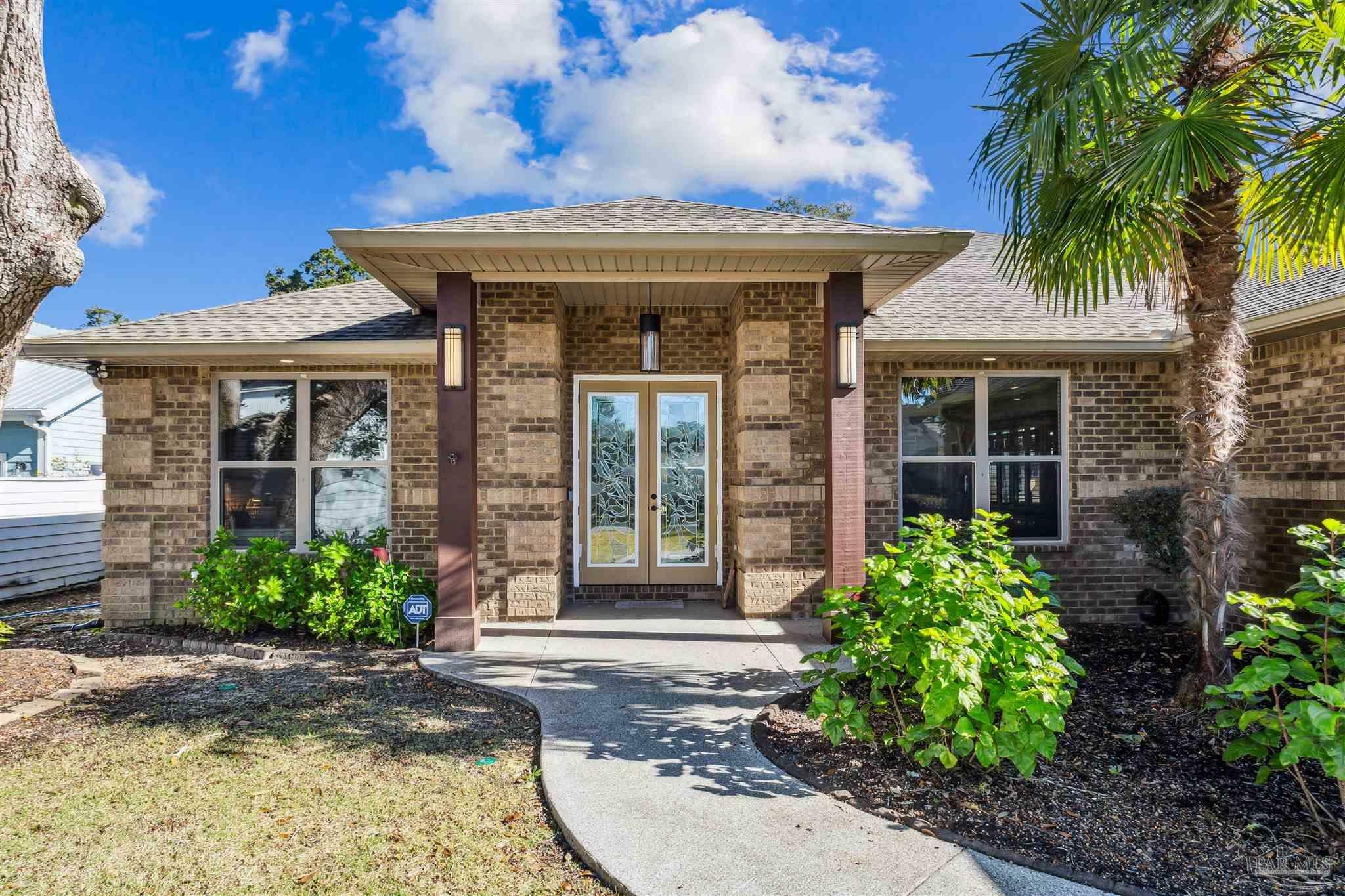 Property Photo:  950 Paradise Beach Cir  FL 32506 