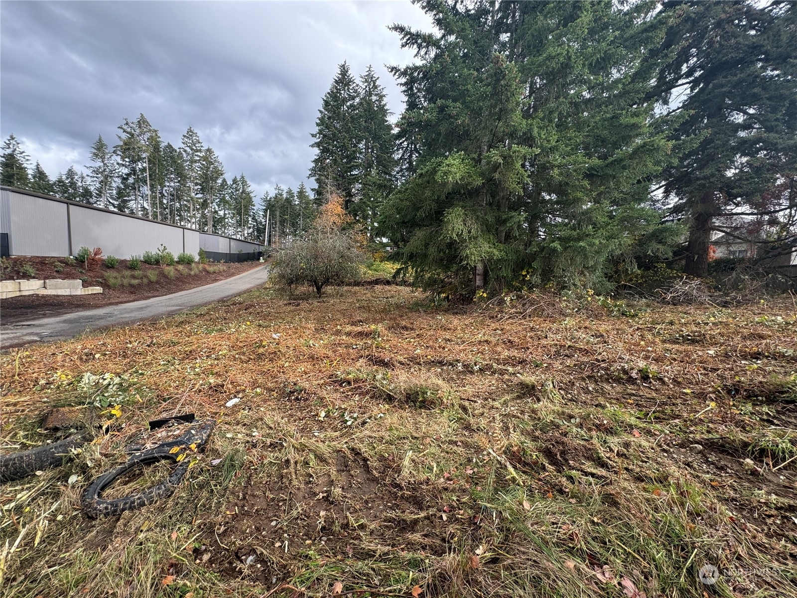 Property Photo:  21416  101st Street E  WA 98391 