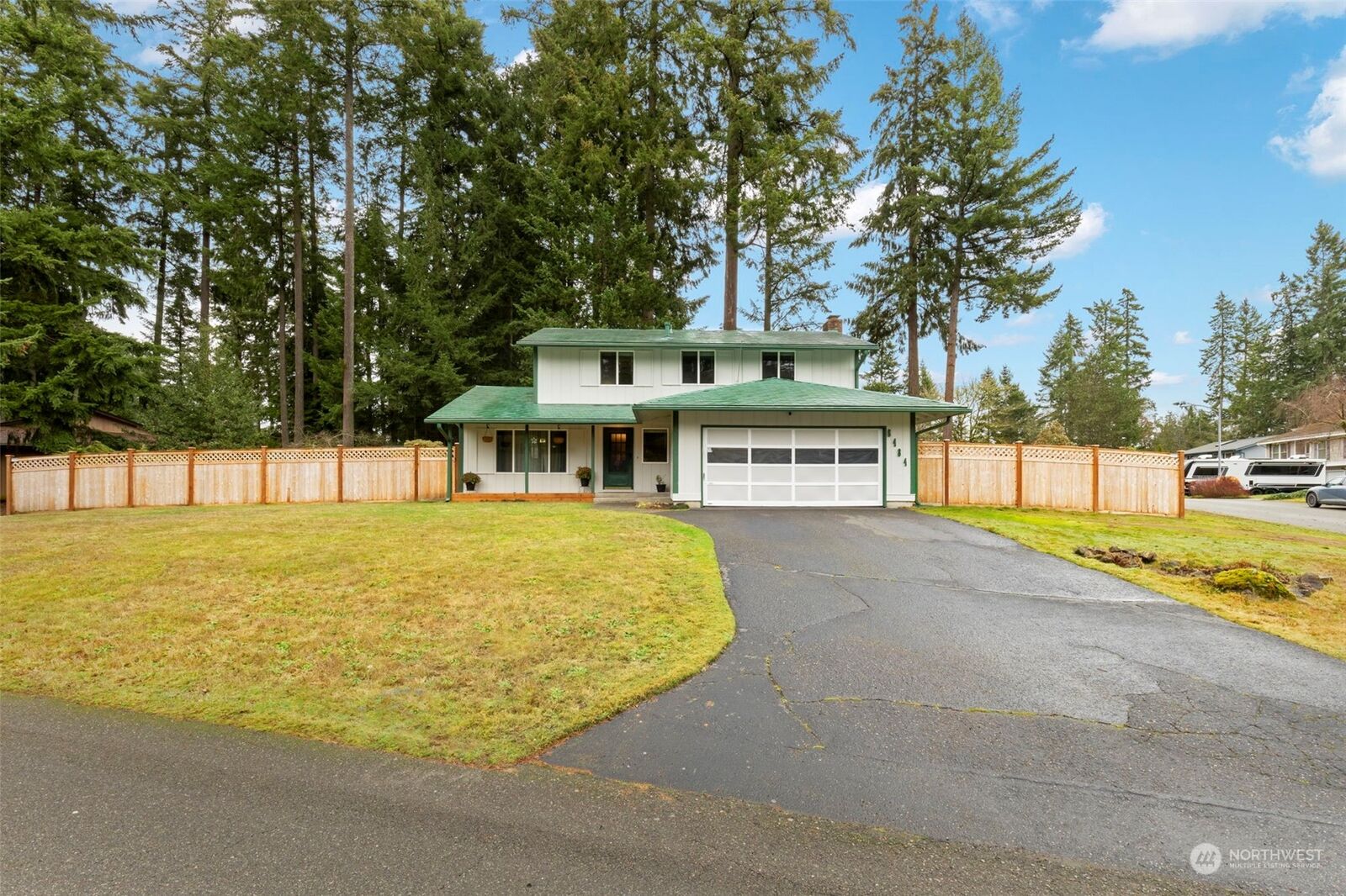 Property Photo: 6484 Clover Blossom Lane NE WA 98311