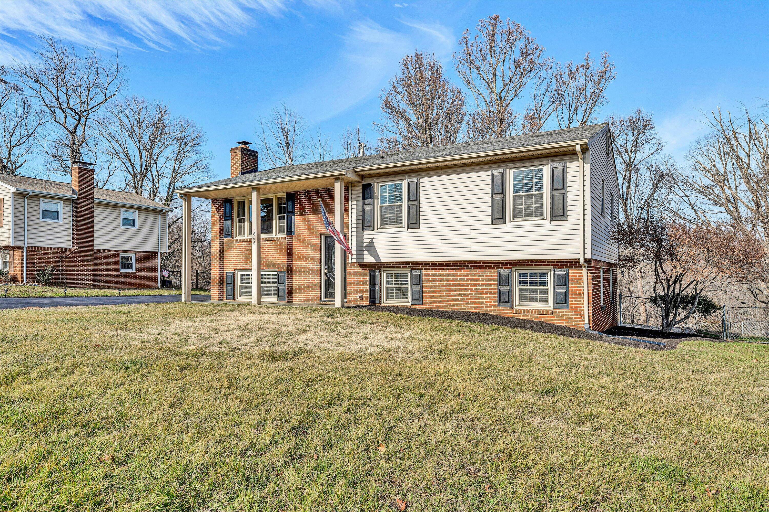 Property Photo:  866 Dillon Dr  VA 24179 