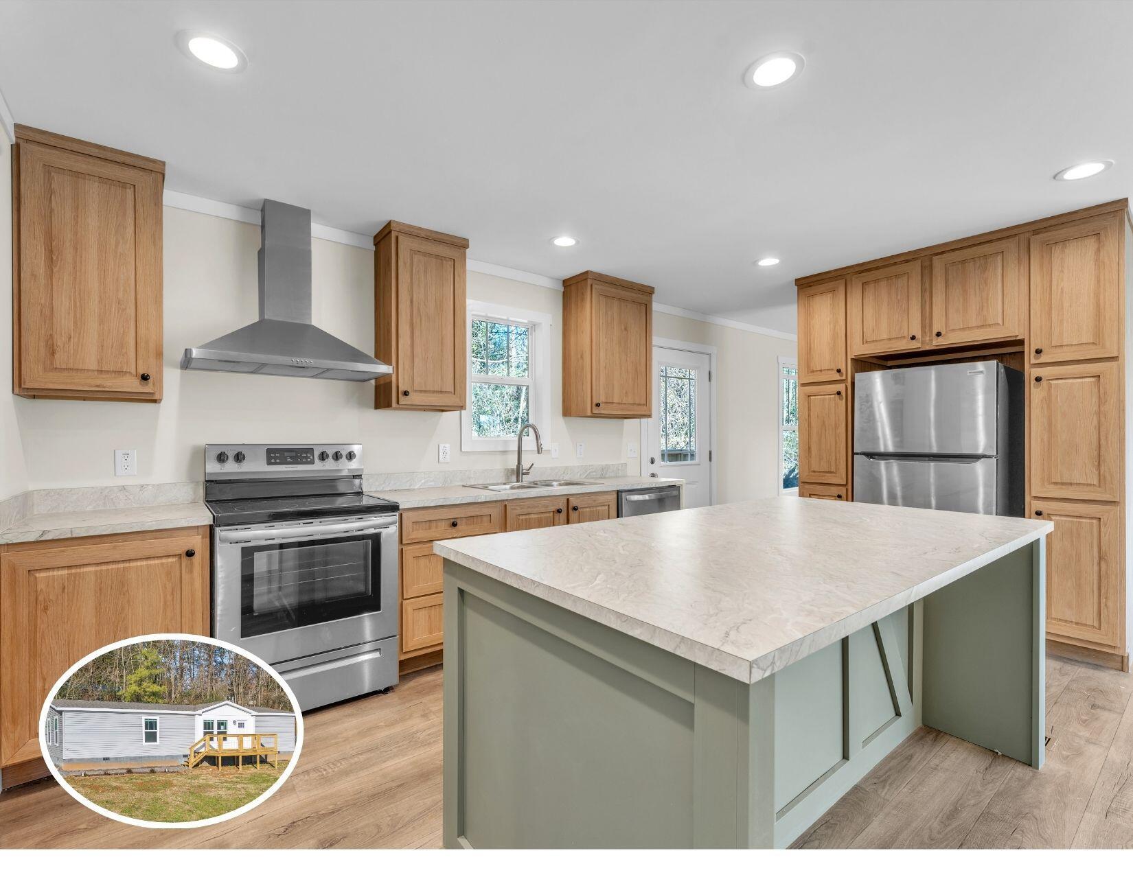 Property Photo: 307 Newport Street NW TN 37310