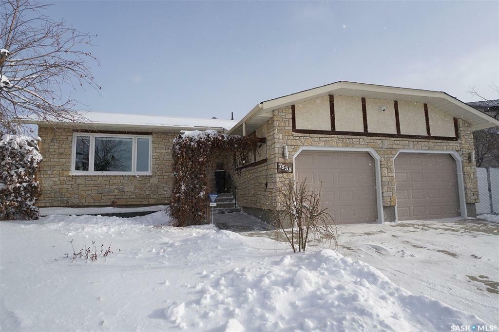 Property Photo:  7535 Butler Bay  SK S4Y 1B9 