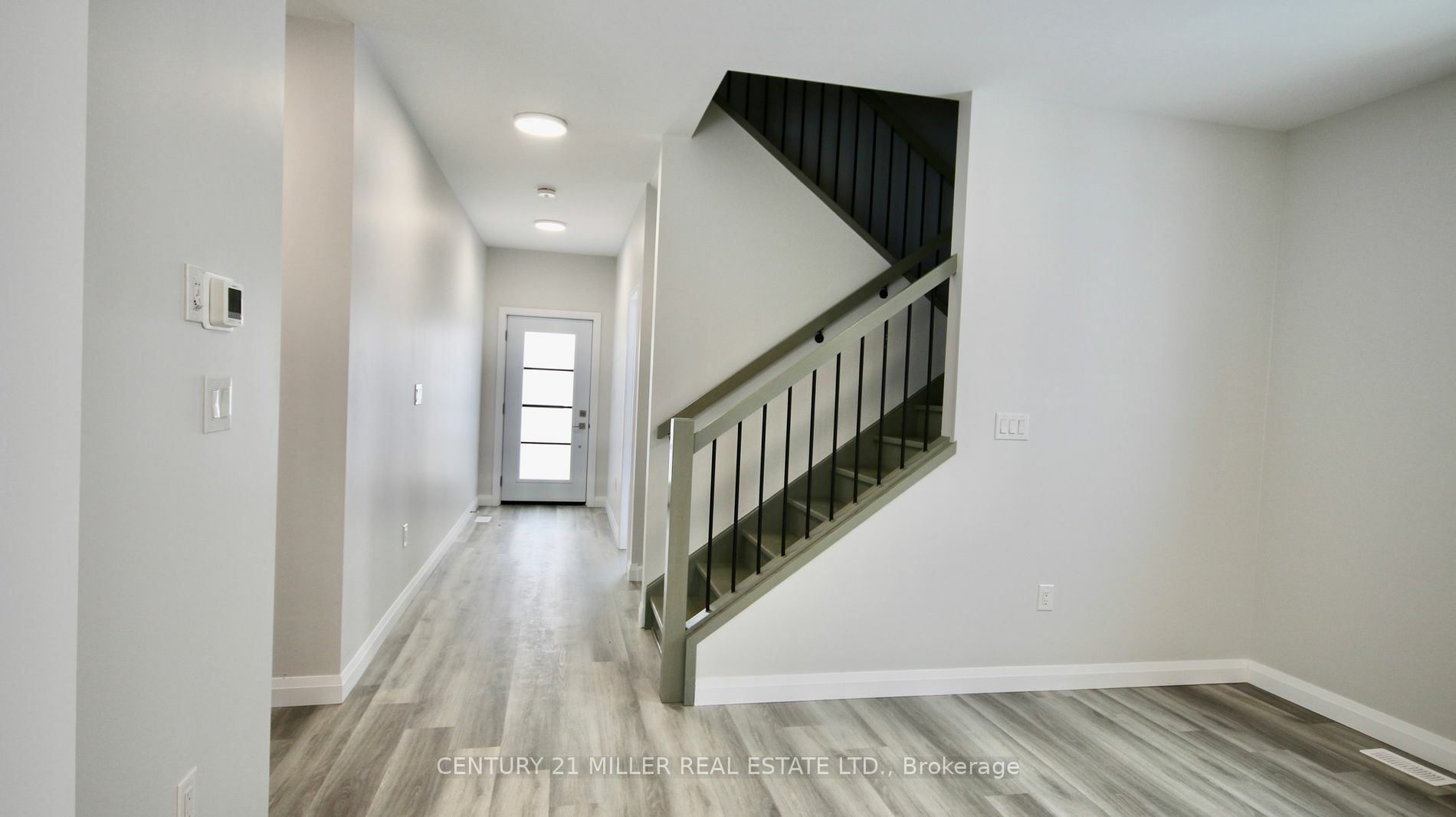 Property Photo:  1160 Hobbs Dr  ON N6M 0M2 