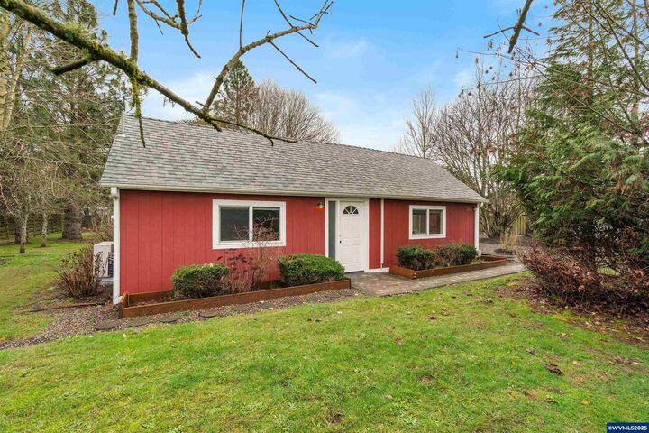 4935 SE 3rd St  Corvallis OR 97333 photo