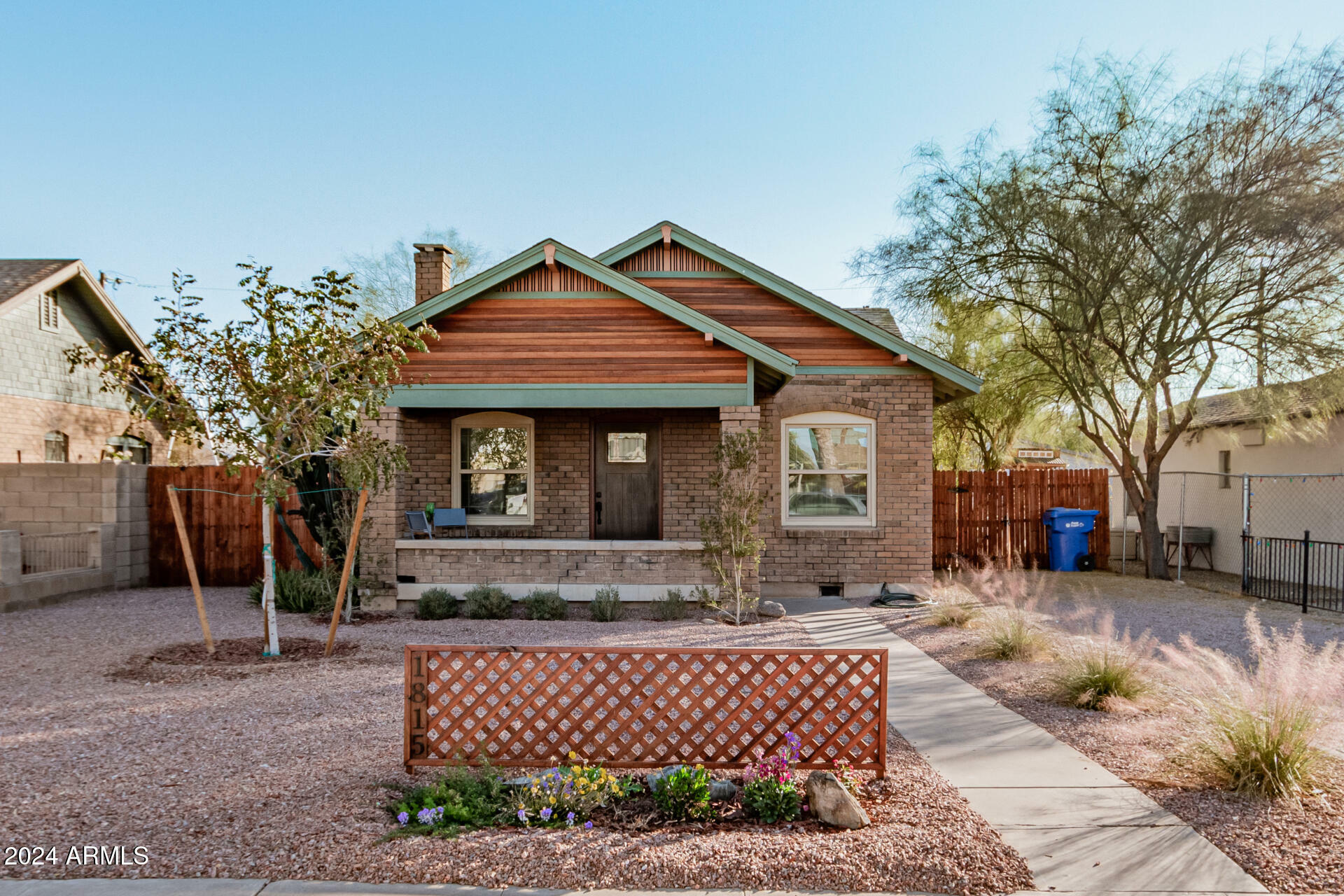 Property Photo:  1815 N Dayton Street  AZ 85006 