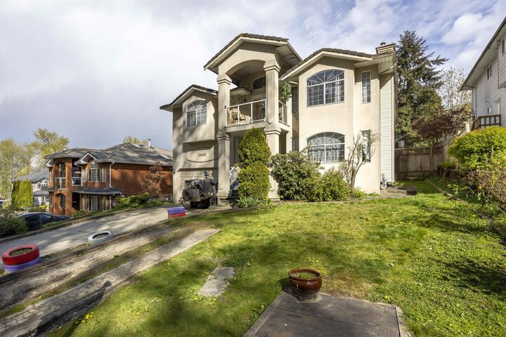 14446 Bedford Drive — photo 1