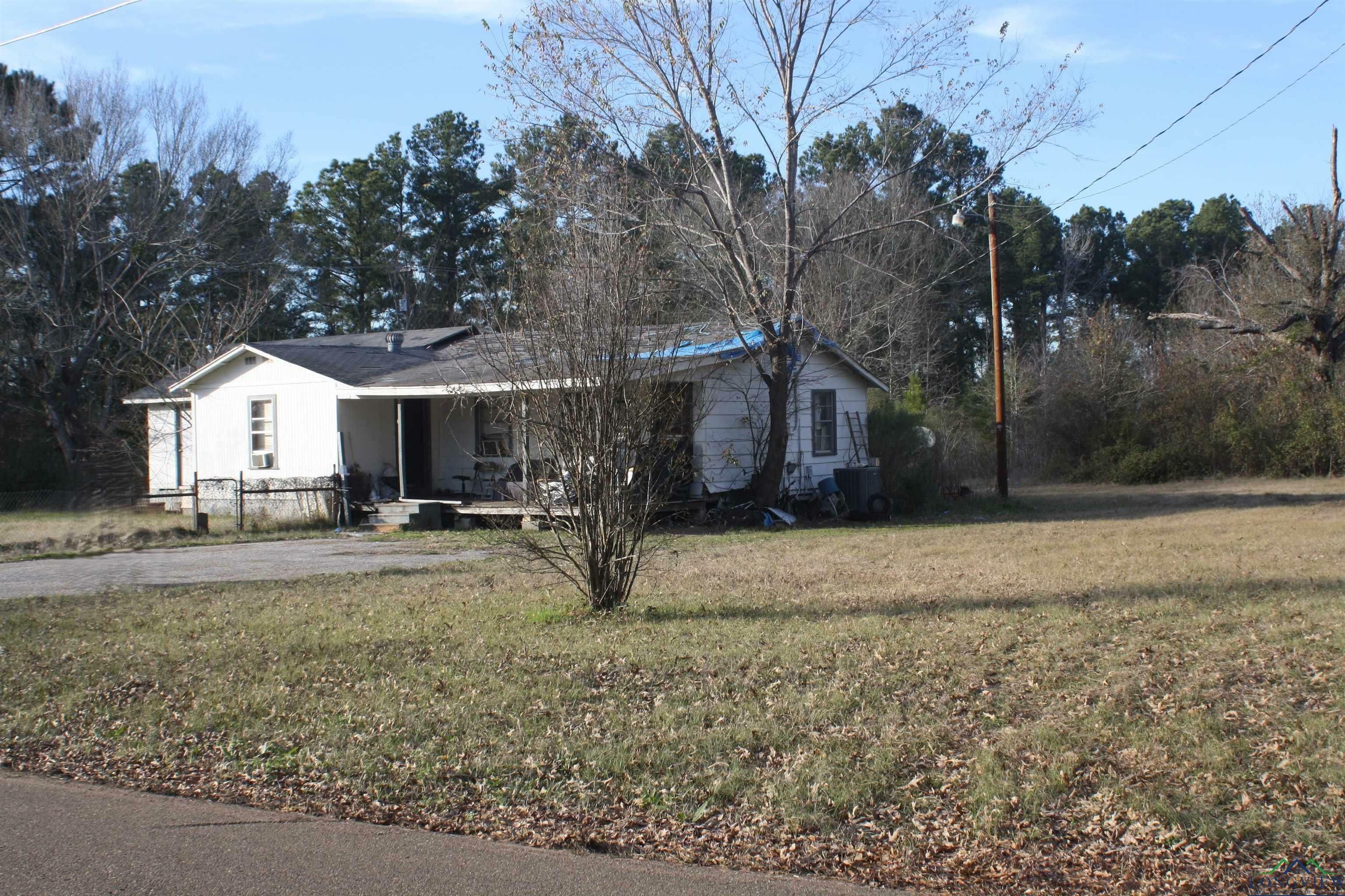 Property Photo: 1525 Samples Rd TX 75663