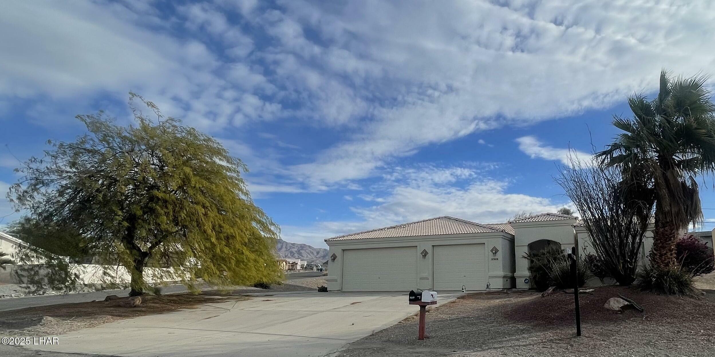 Property Photo:  3418 Thunderbird Dr  AZ 86406 