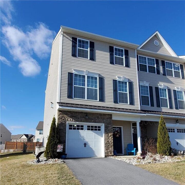 1362 Black Forest Drive  South Whitehall Twp PA 18104 photo