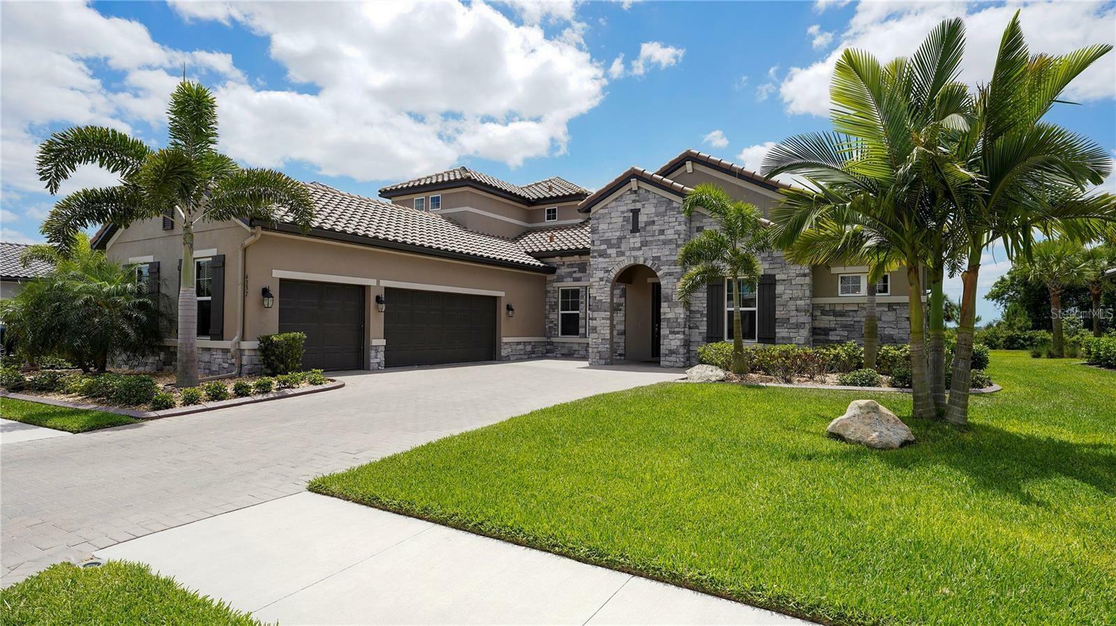 6337 Rivo Lakes Boulevard  Sarasota FL 34241 photo