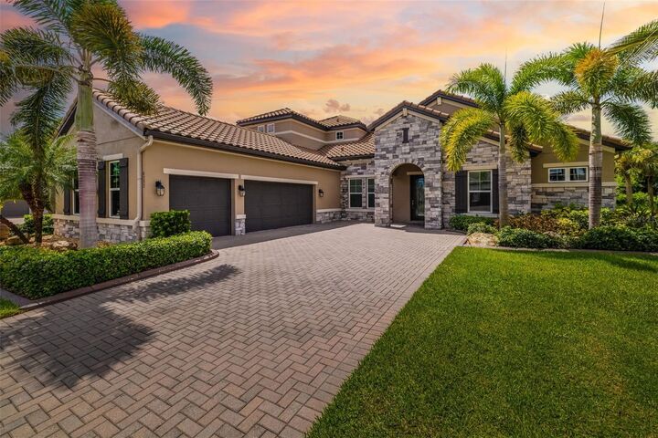 6337 Rivo Lakes Boulevard  Sarasota FL 34241 photo