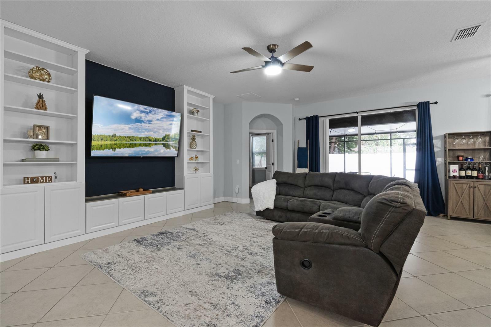 Property Photo:  641 Lake Cove Pointe Circle  FL 34787 