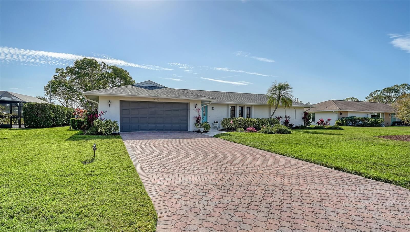 Property Photo: 4842 Greywood Lane FL 34235