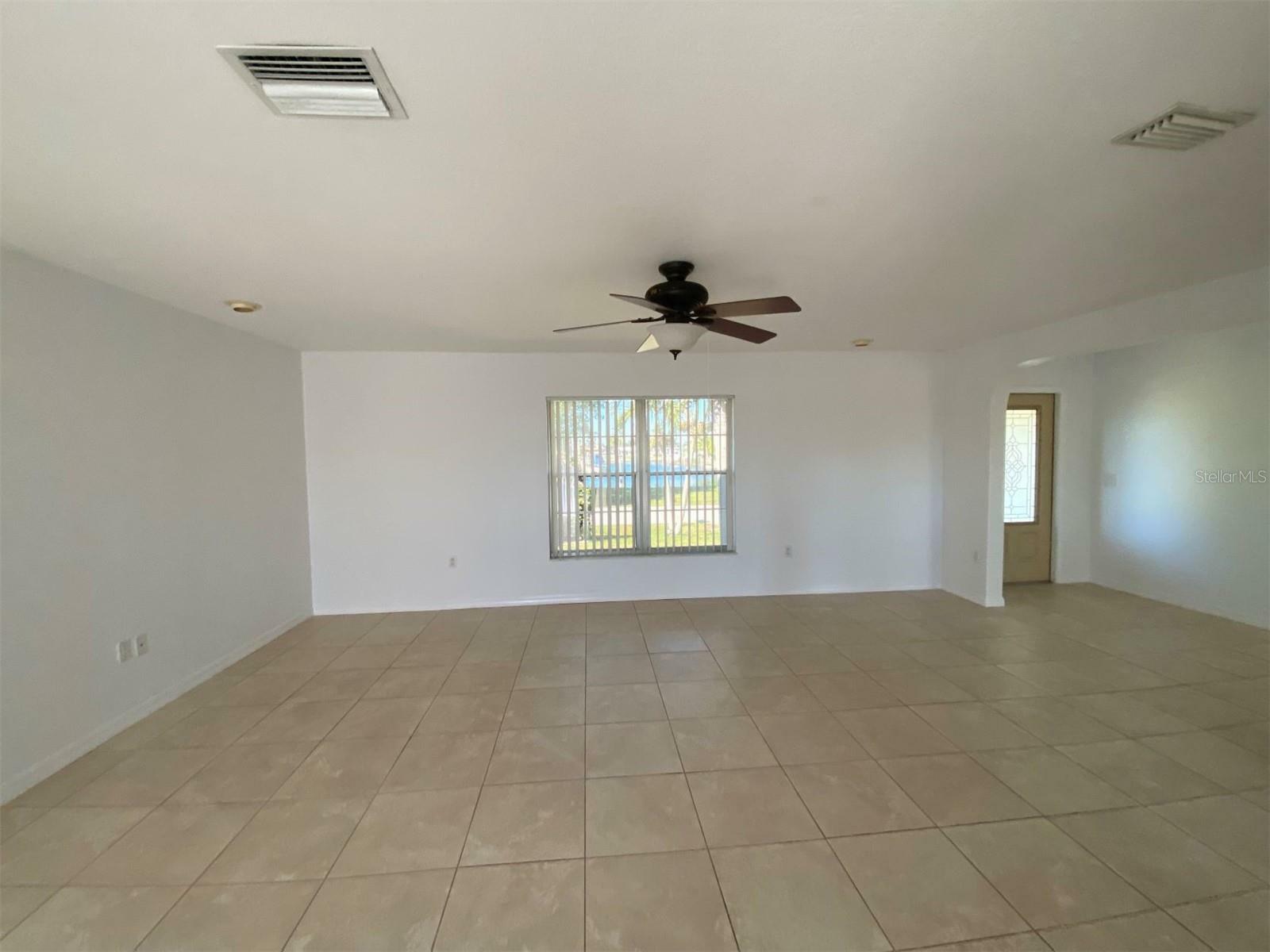 Property Photo:  4420 Palm Drive  FL 33950 