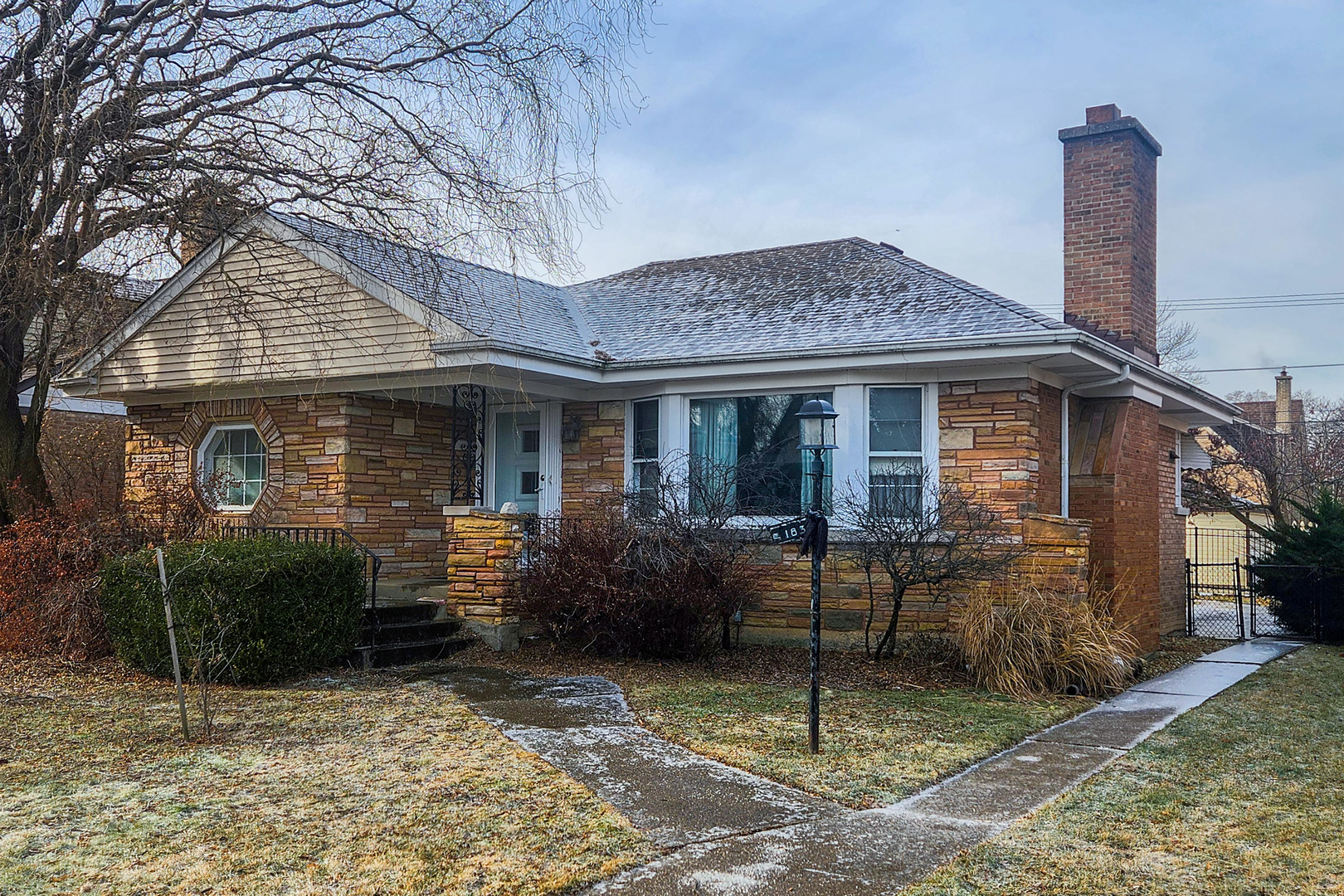 Property Photo:  1830 N 77th Court  IL 60707 