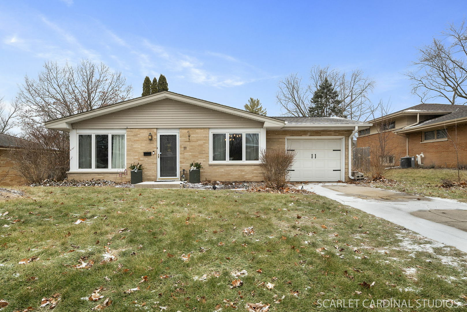 Property Photo:  111 Briar Lane  IL 60542 