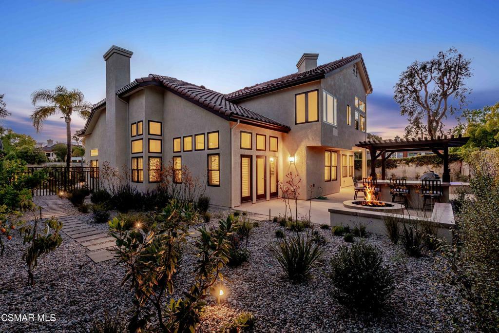 Property Photo: 591 Chippendale Avenue CA 93065