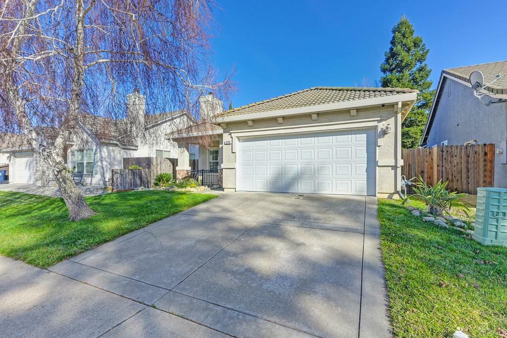 Property Photo:  340 Groth Circle  CA 95834 