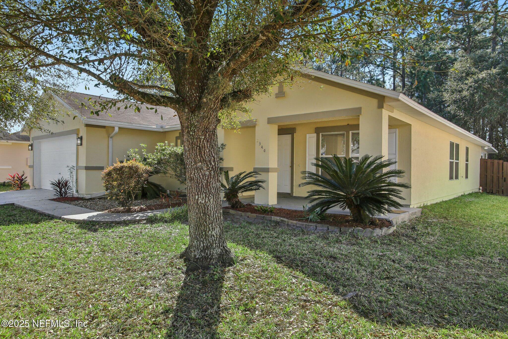 Property Photo:  2346 Adams Lake Boulevard  FL 32221 