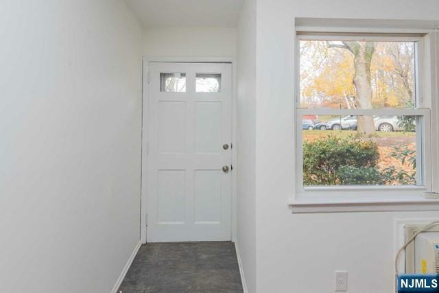 Property Photo:  117 Regency Park 117  NJ 07446 