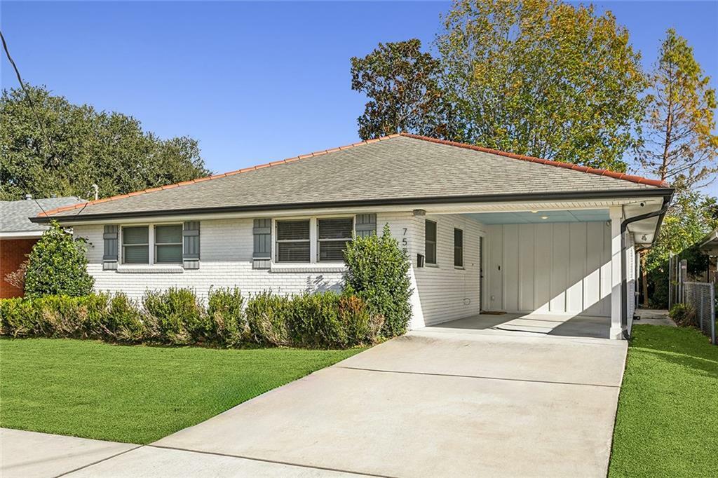 Property Photo:  757 W William David Parkway  LA 70005 