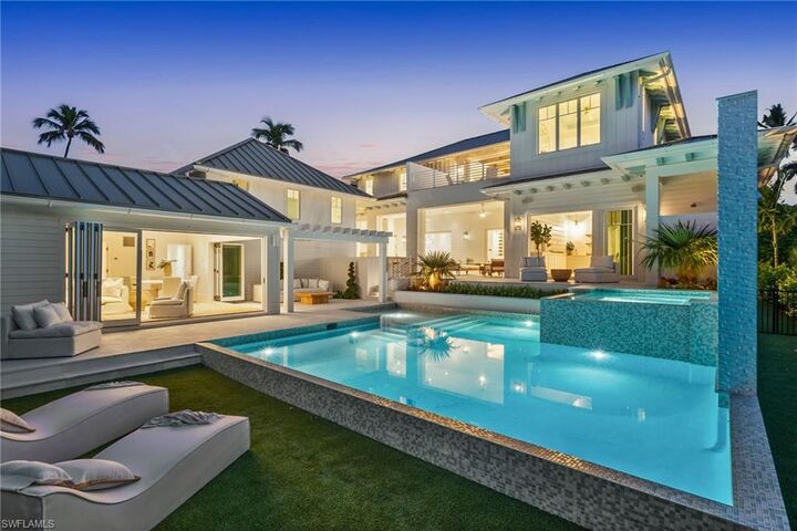187 10th Ave S  Naples FL 34102 photo