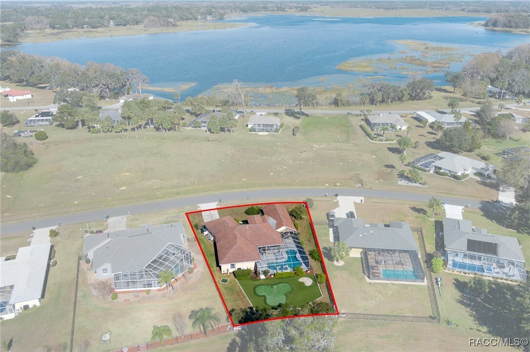Property Photo: 1335 N Timucuan Trail FL 34453
