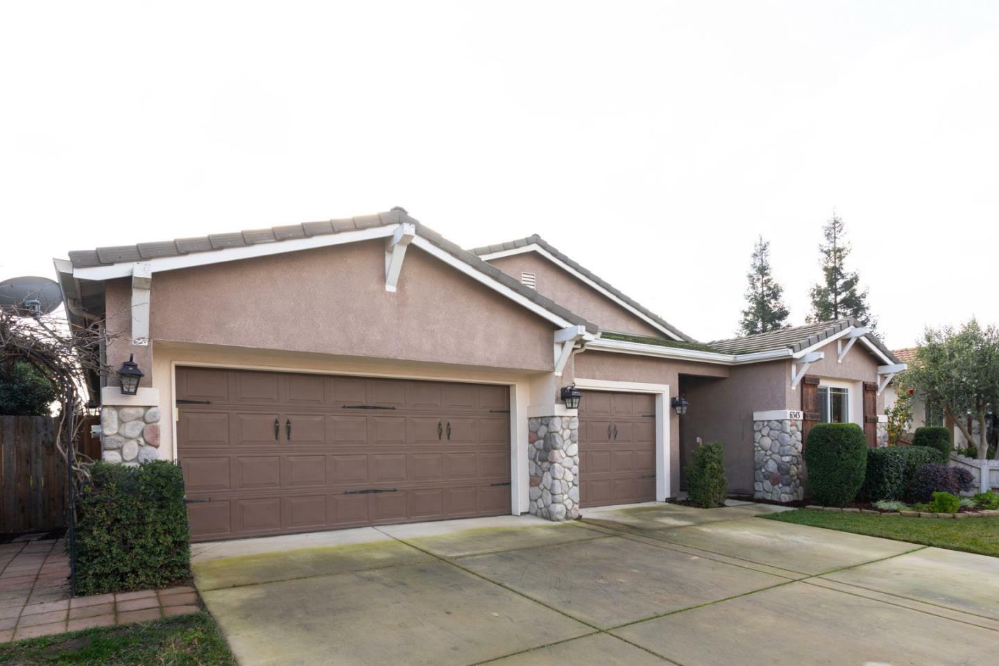 Property Photo:  6343 West Babcock Court  CA 93291 