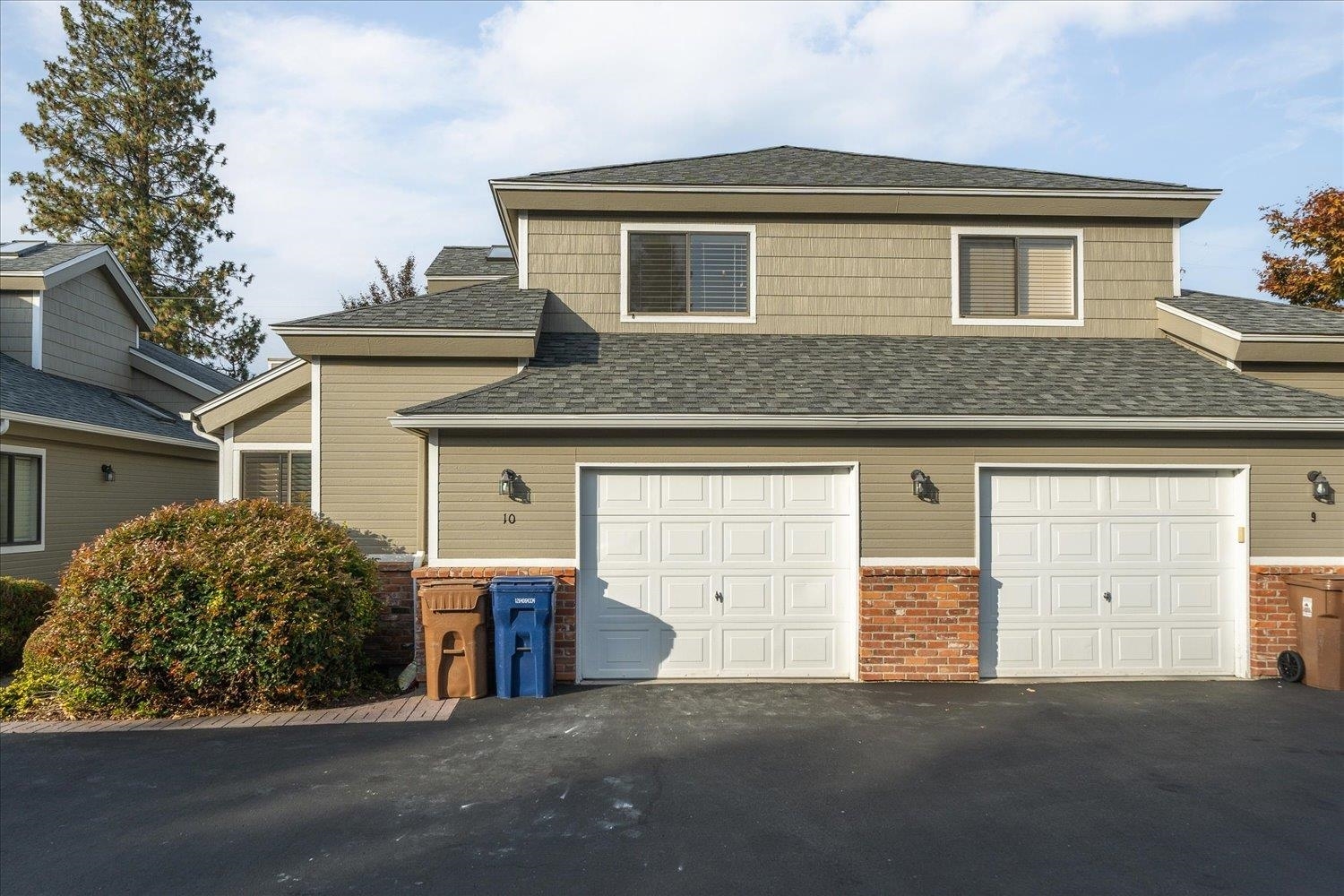 Property Photo:  1218 E 30th Ave 10  WA 99203 