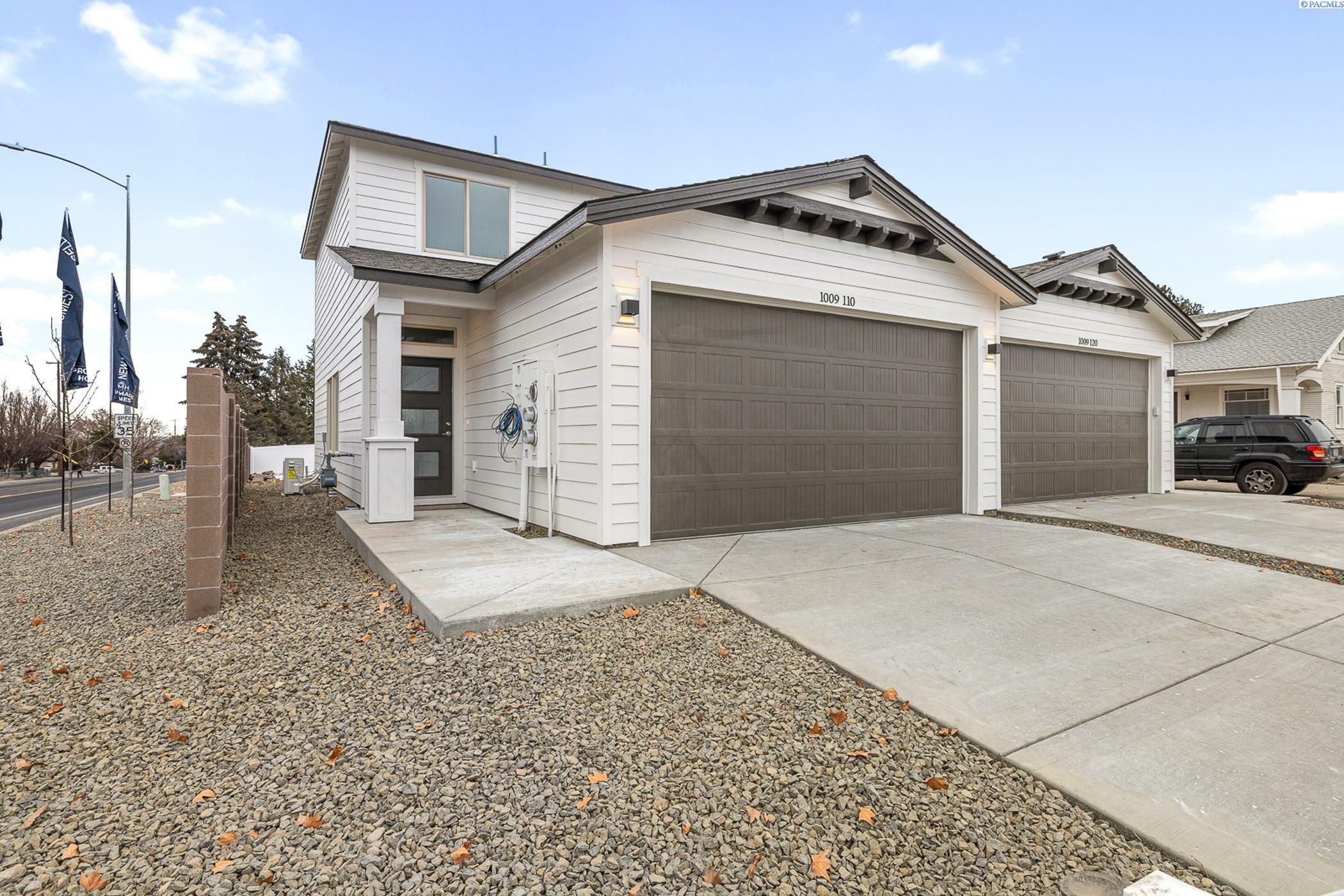 Property Photo:  1009 S Underwood Pl  WA 99337 