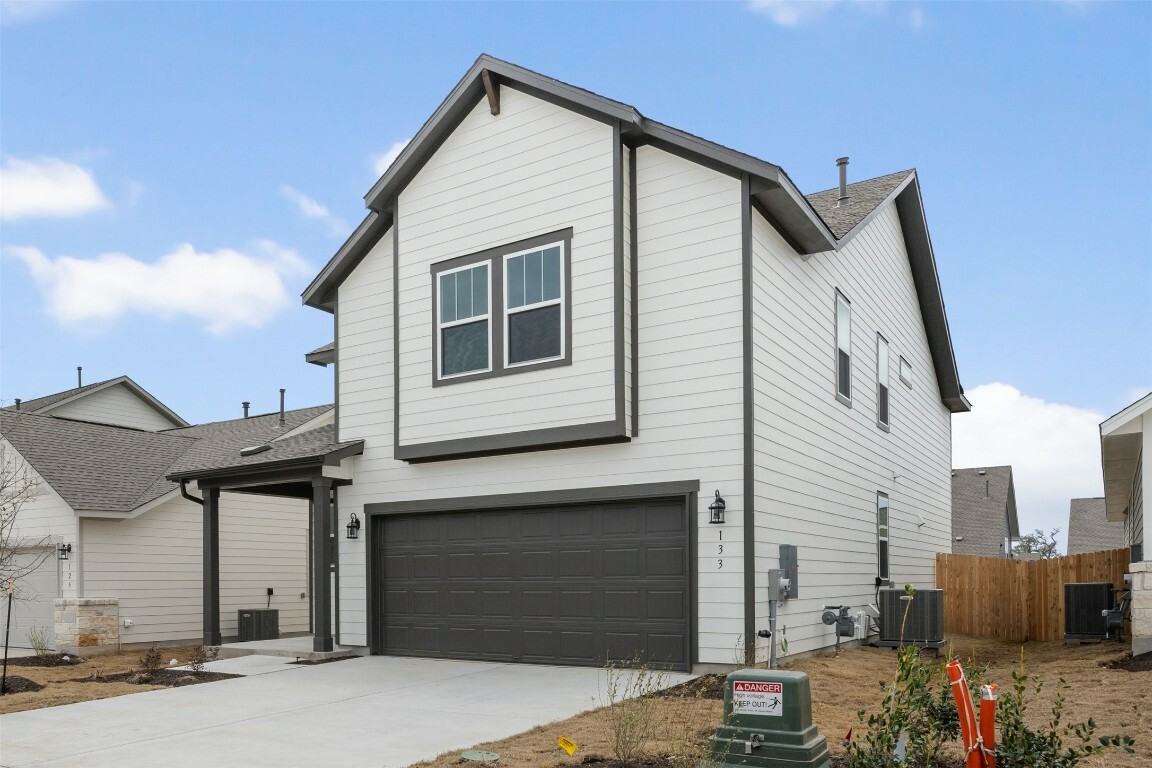 Property Photo: 133 Kings Canyon Drive TX 78620
