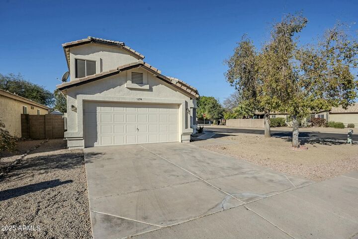 Property Photo:  1294 N Blackstone Drive  AZ 85224 
