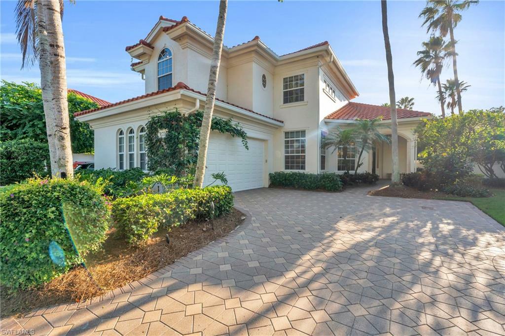 Property Photo:  8731 La Palma Ln  FL 34108 