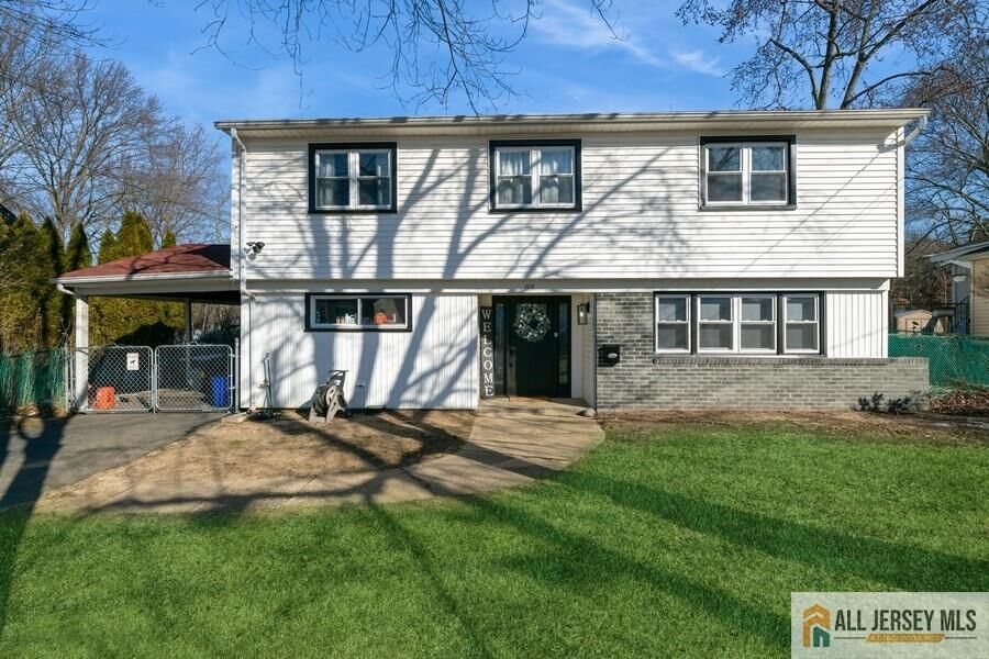 Property Photo:  108 Southwood Drive  NJ 08857 