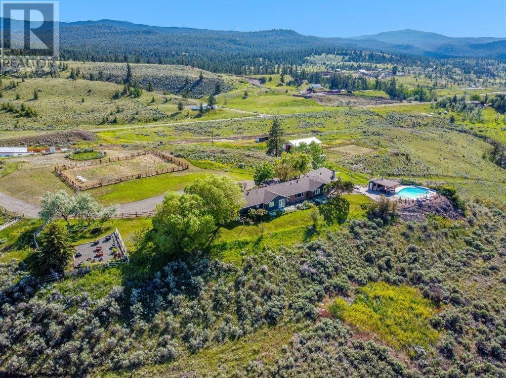 5657 Beaton Road  Kamloops BC V1S 2A4 photo