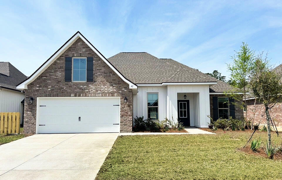 Property Photo: 42 Lumen Loop FL 32439