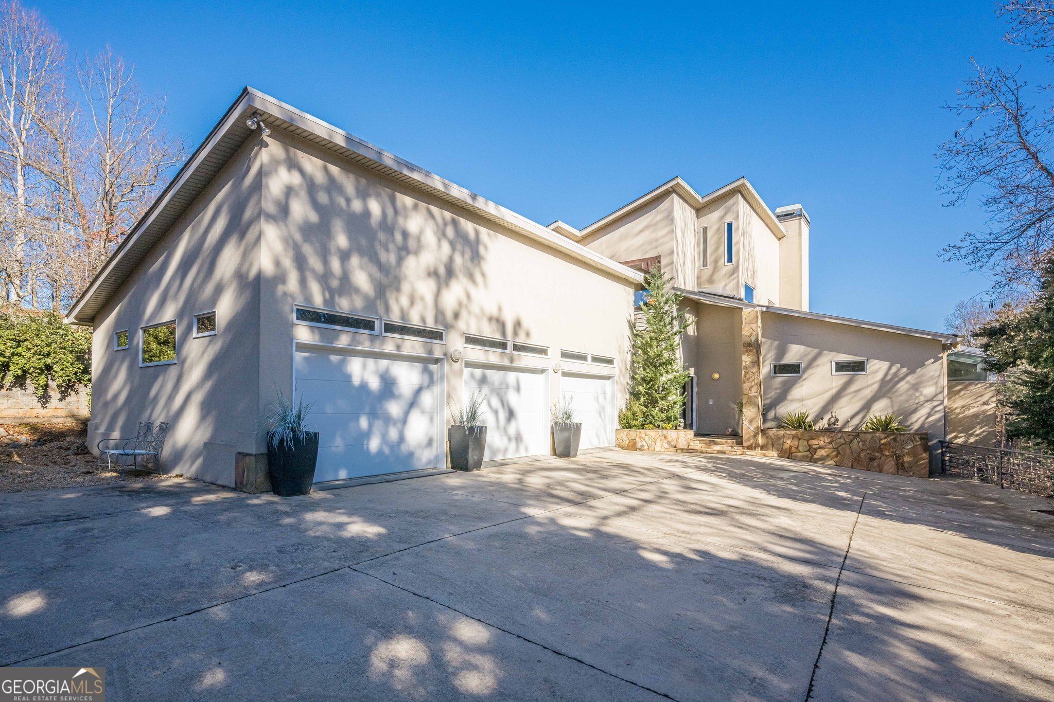 Property Photo: 6212 Costa Lake Point GA 30542