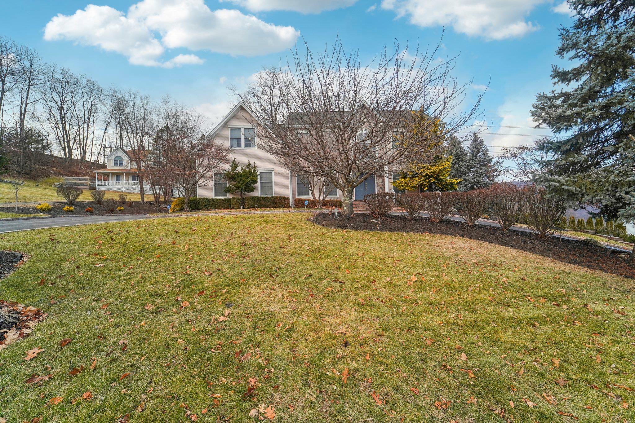 Property Photo:  16 Fillmore Drive  NY 10980 