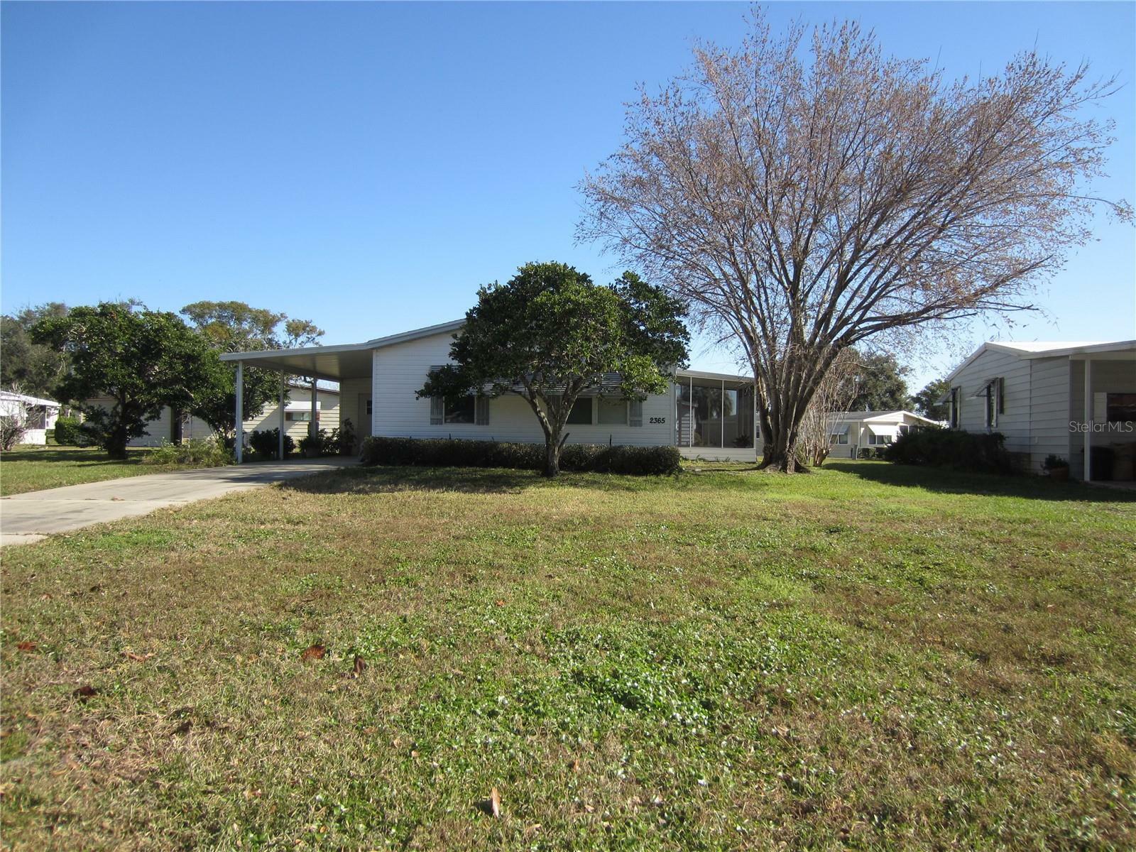 Property Photo:  2365 Cayman Circle  FL 32798 