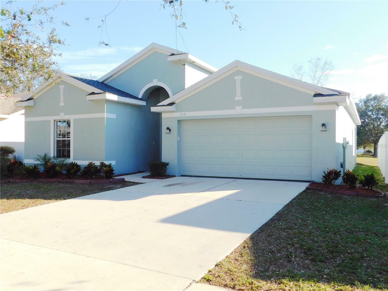 Property Photo:  504 Magnolia Pointe Court  FL 33584 