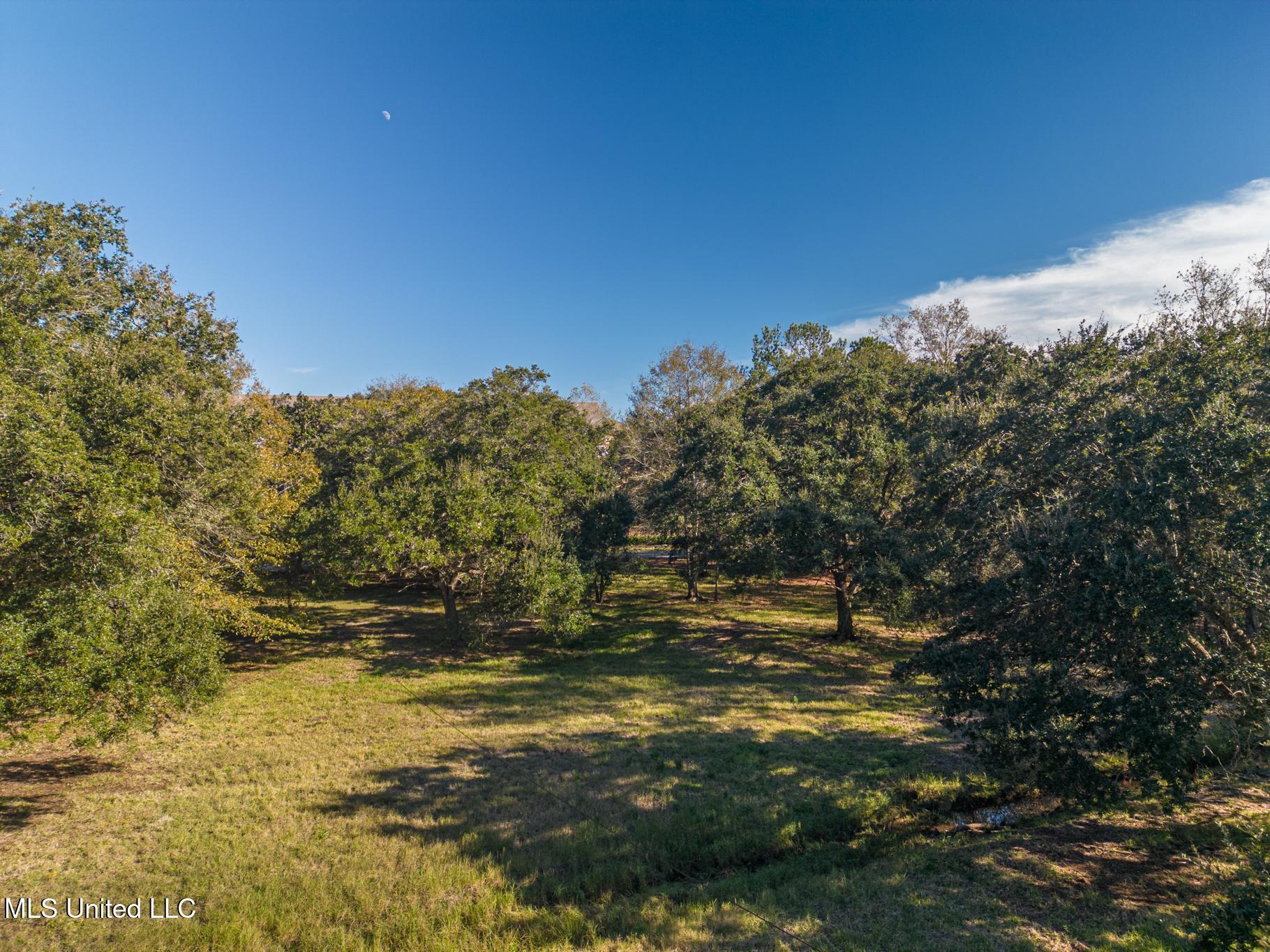 Property Photo: 1017 Courthouse Road MS 39507