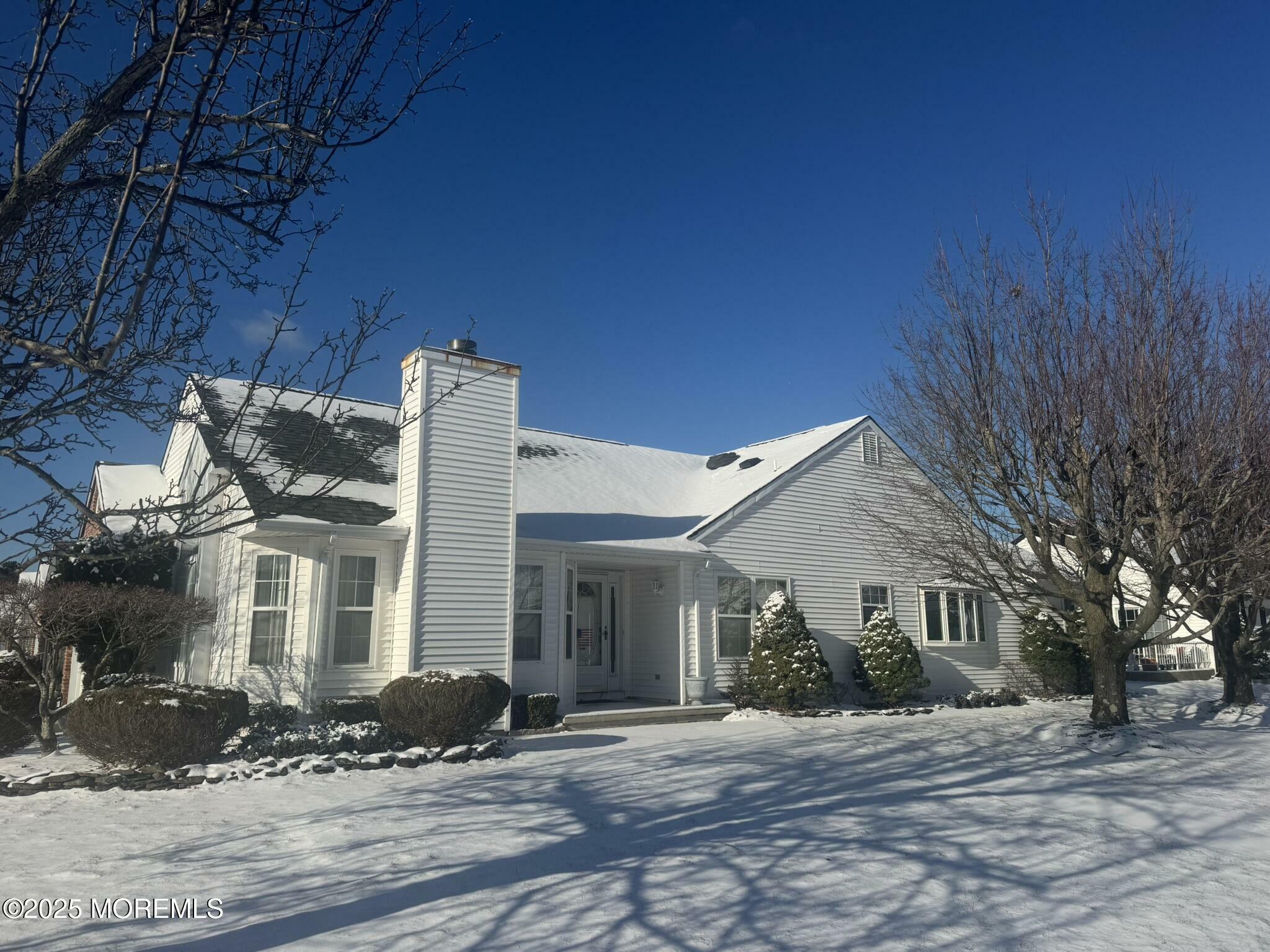 Property Photo:  17 Cardigan Drive  NJ 08721 