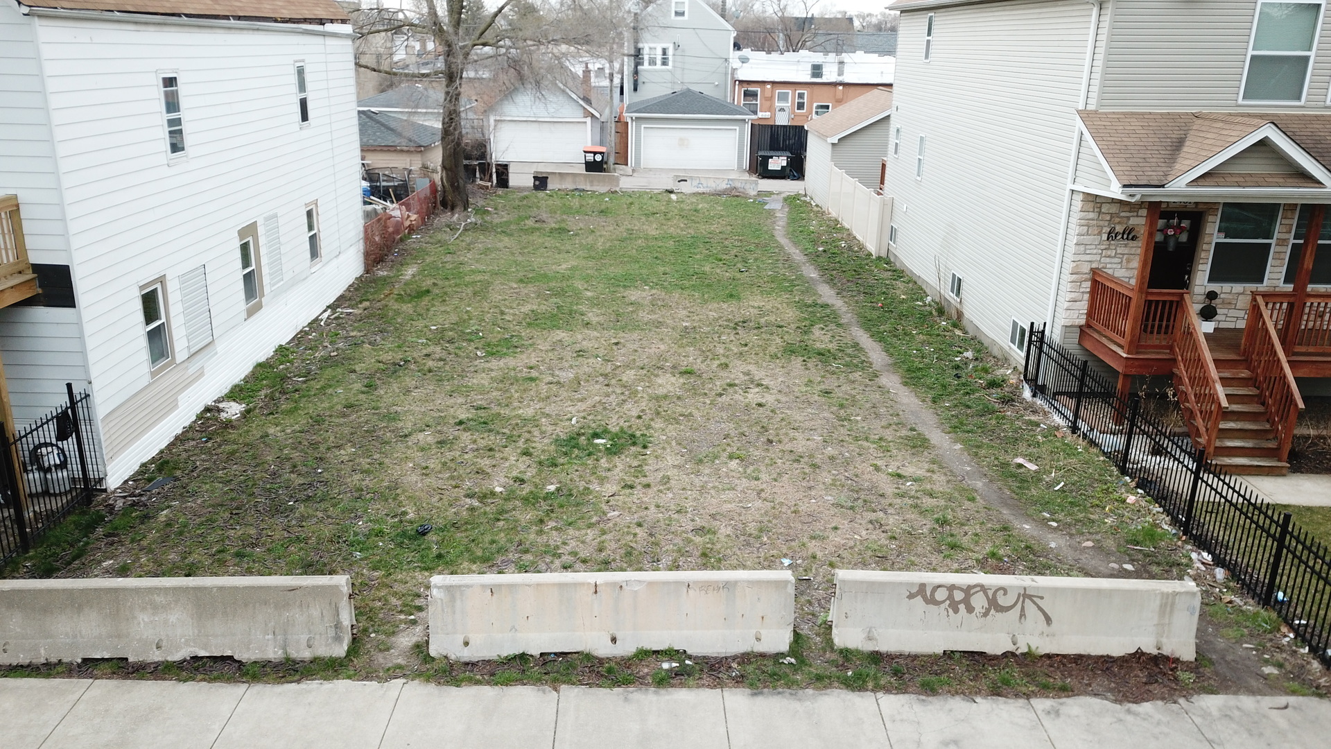 Property Photo:  2457 W 46th Place  IL 60632 