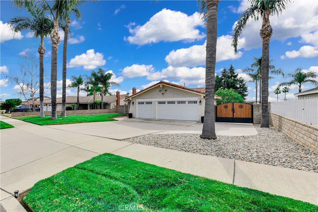 Property Photo:  9163 Orange Street  CA 91701 